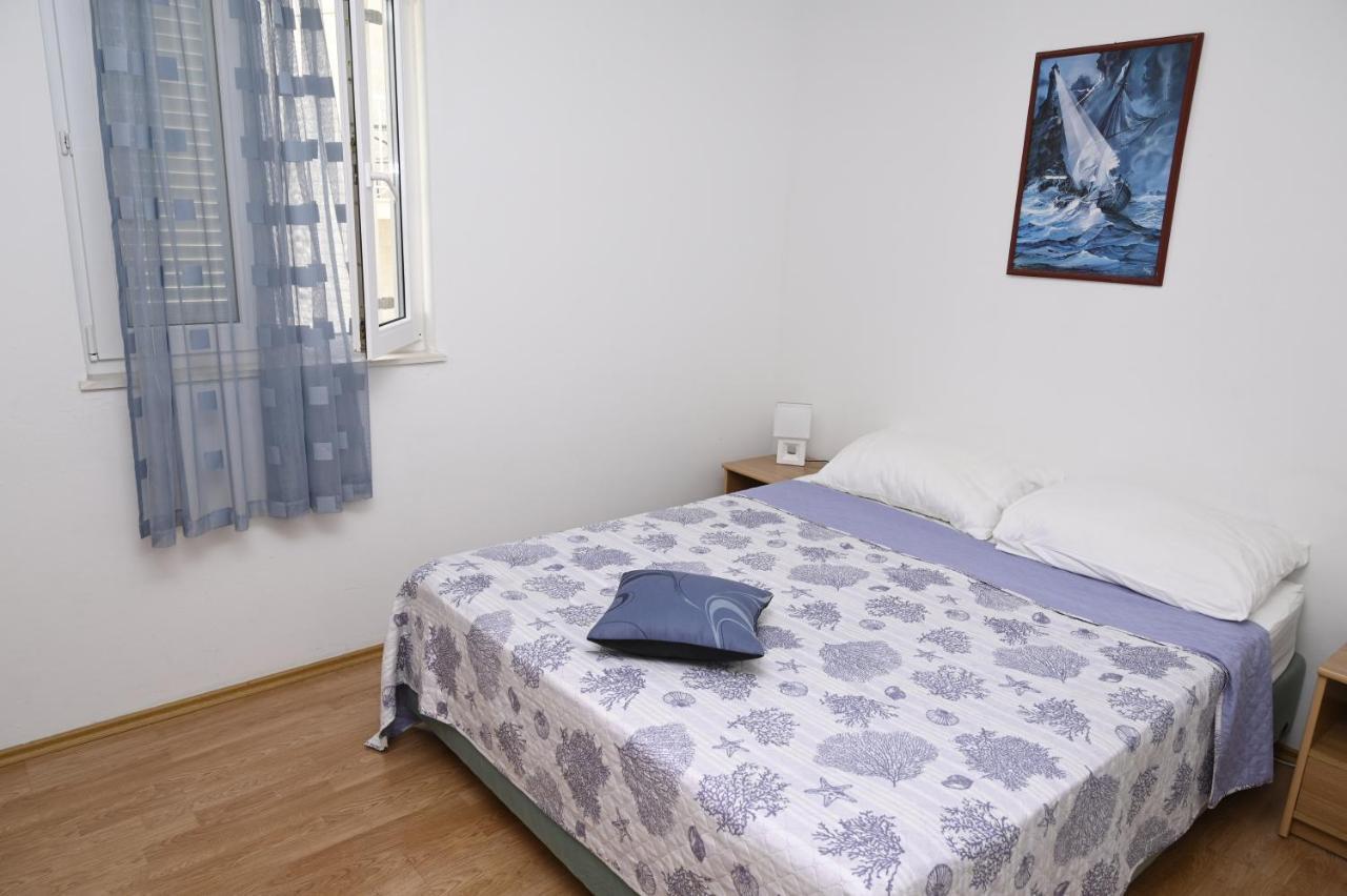 Apartments "Sea View" Miki & Ivana Bol Kültér fotó