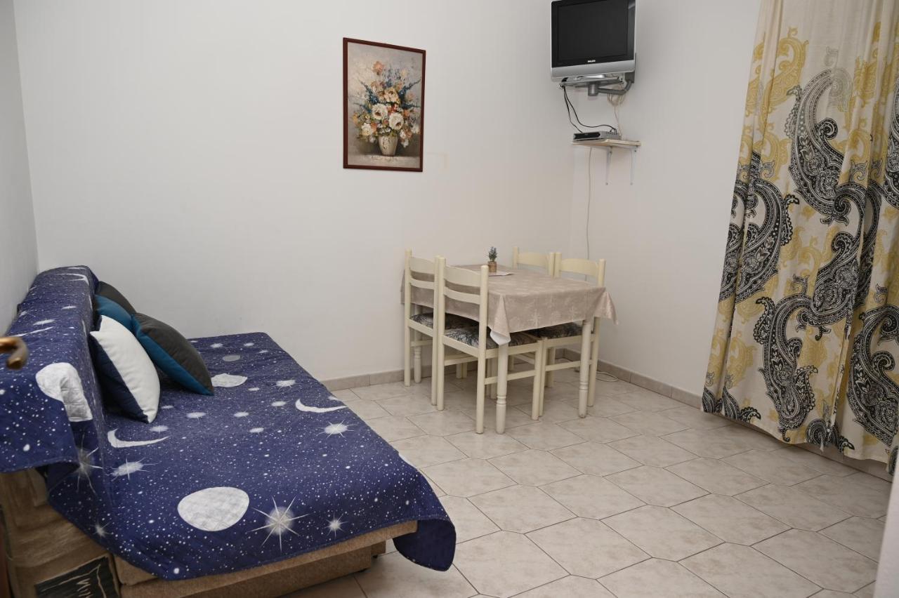 Apartments "Sea View" Miki & Ivana Bol Kültér fotó